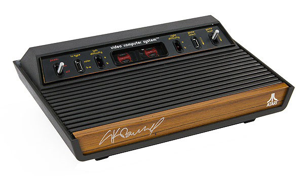 Ele parece um Atari 2600… mas na verdade, é um moderno desktop ...